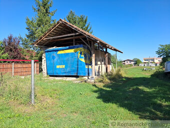 Pozemok so starým domom a inžinierskymi sieťami v obci Kra - 17