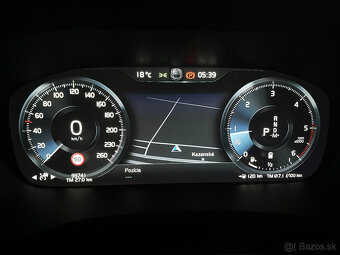 99tis.km Volvo V60 CROSS COUNTRY AWD A/T 2.0l 140KW - 17