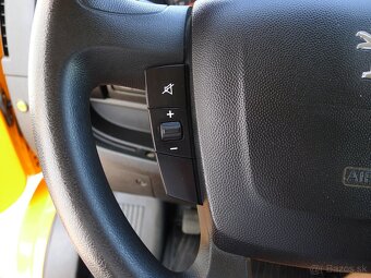 Peugeot Boxer, 2,2 HDI 7Míst třístranný sklápěč + klima - 17