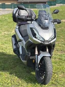 Honda ADV 350 Smart TOP BOX - 17