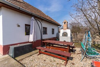 ZREKONŠTRUOVANÝ gazdovský dom, pozemok 1990m2, MÉRA - 17