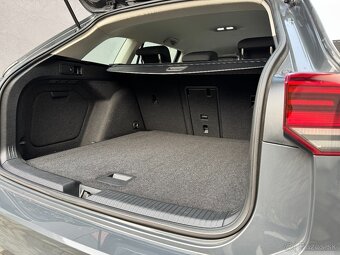 VOLKSWAGEN GOLF VARIANT, 2,0 TDI, 85KW, AUTOMAT DSG, 6/2022 - 17