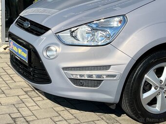 Ford S-MAX Benzín - 17