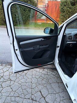 VW Sharan 2.0tdi - 17