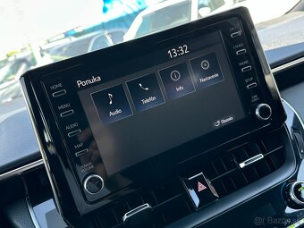 Toyota Corolla Combi 1.8 Hybrid E-CVT, r.v.: 2021 - 17