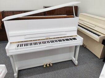 Moderné elegantné Piano dovoz celá SR - 17