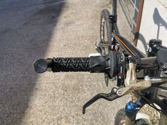 Canyon LUX MR - 17
