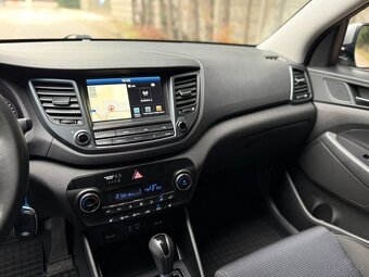 HYUNDAI TUCSON 1.6 T-GDI STYLE A/T 4x4 / SK AUTO / 1.MAJITEĽ - 17