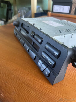 Predám originálne rádio a ovladanie klimatizácie na BMW e46 - 17