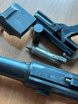Mauser P08 - 17
