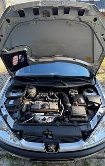 Predám Peugeot 206 Motor 1.1 - 17