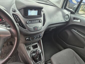 Ford transit courier - 17