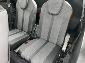 Peugeot 5008 II 1.2PT ALLURE 7míst ČR+1.maj. - 17