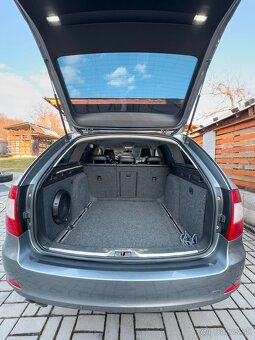 Škoda Superb Combi 2012, 2.0, 4x4, 103kW, DSG, audio tuning - 17