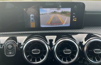 Mercedes-Benz A 180d Business Solution - 17