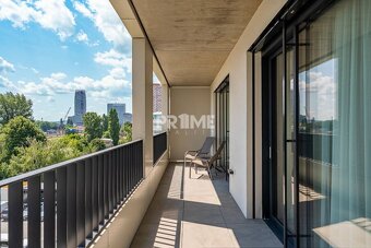 EXKLUZÍVNY 2i byt, PRÍSTAVNA,LOGGIA ,CHLADENIE,PARKING,Plyná - 17