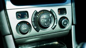 Peugeot 308 2.0 HDi - 17