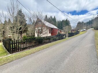 Predaj tradičnej chalupy v pokojnom prostredí na lazoch vo V - 17