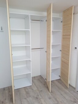 Vstavané skrine na mieru, kuchyňa na mieru, nábytok - 17