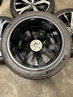 Zimná sada 5x108 R21 , 255/40/21 Volvo XC60 - 17