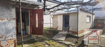 Rodinný dom s veľkým pozemkom Sereď, Poľná ul. - 17