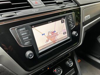 Volkswagen Touran 2.0 TDI SCR BMT Comfortline EU6 - 17