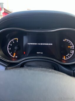 Jeep Grand Cherokee 3.0L V6 CRD S-Model A/T - - 17