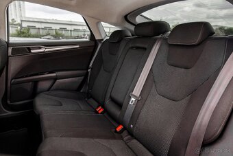 Ford Mondeo 2.0 TDCi Duratorq Titanium A/T - 17