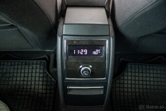 Škoda Superb Combi 2.0 TDI CR 170k Elegance 4x4 DSG - 17