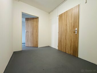 Nebytový priestor centrum+ dvor+2x park. státie - 17