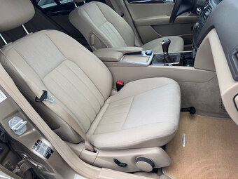 Mercedes-Benz C trieda Sedan 180 K Elegance - 17