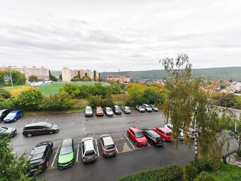 NA PREDAJ 4-IZBOVÝ SLNEČNÝ BYT S DVOMA LOGGIAMI, - 17