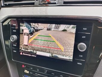 VW Passat B8 Variant 2.0TDI 110kW DSG ACC - záruka Autodraft - 17