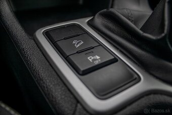 Kia Sportage 1.7 CRDi 2WD Platinum - 17