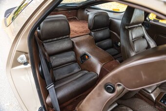 Porsche 928S z roku 1983 - 17