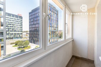 REZERVOVANÉ - PREDAJ 3-IZBOVÉHO BYTU V PÔVODNOM STAVE - Palá - 17