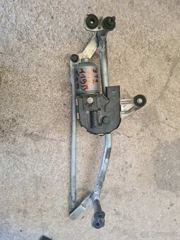 Mechanizmus predných stieračov s motorčekom Fiat, Škoda - 17