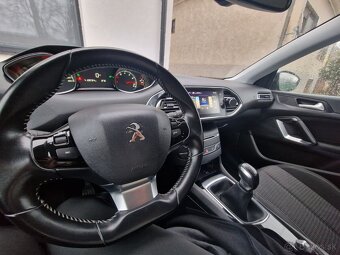Peugeot 308 - 17