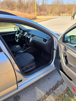 Škoda Octavia 3 2.0 TDI DSG - 17