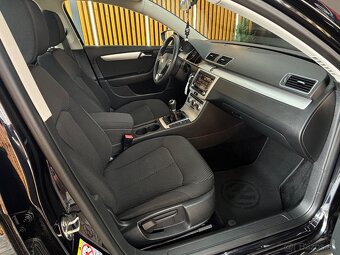 Volkswagen Passat Variant 1.6 TDI BMT Trendline - 17