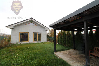 NA PREDAJ - Moderný rodinný dom v Šulekove - 17