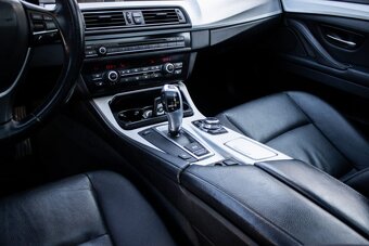 BMW 535d, 220kW (2012) - 17