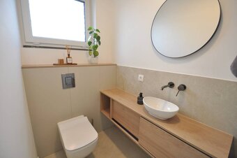 Perla v mori priemernosti - 4i prémiový RD Miloslavov - 17