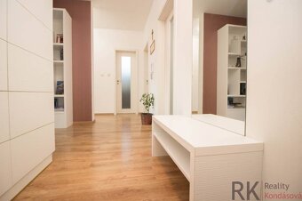 Top lokalita- Idanská, 3-izbový byt s loggiou, novostavba (2 - 17