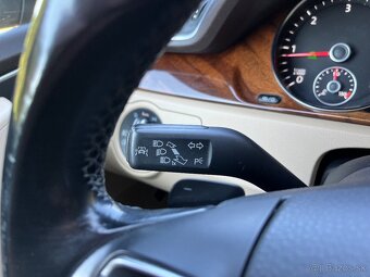 Volkswagen Passat B7 Variant 2.0 TDI Highline - 17