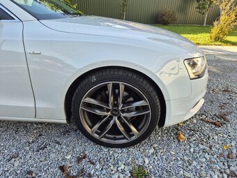 Predám Audi A5 2.0tdi 140kw - Automat 8m - DOVOZ GB- - 17