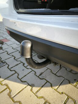 Hyundai i40 CW 1,7 CRDi/ 104 kW - 17