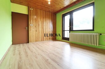 Priestranný a veľkorysý 6-izbový rodinný dom_Záriečie - 17