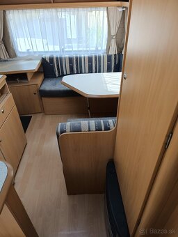 Karavan Beyerland Sprinter 420 LB - predstan, 1200 kg - 17