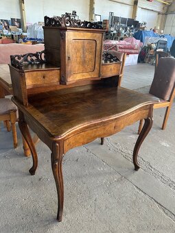 starožitný písaci stolík s nadstavbou - 17